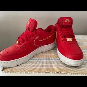 In good shape, only worn a few times, super comfy